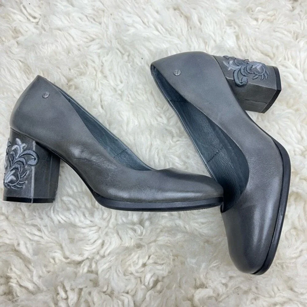 Pikolino embroidered block heel
